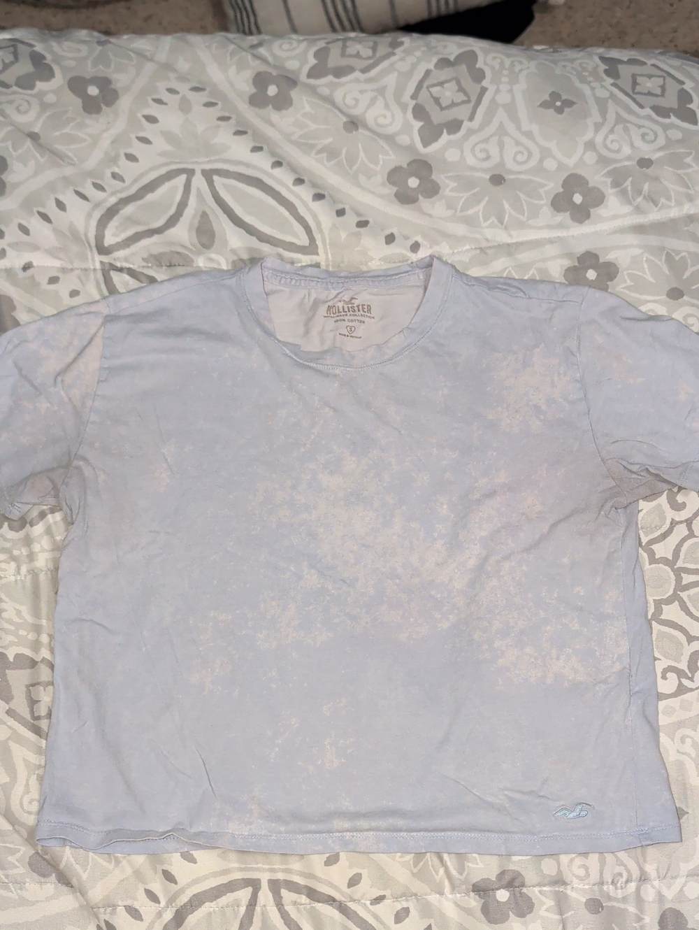 Hollister Women's Pale Blue Tie-Dye Cropped Top
